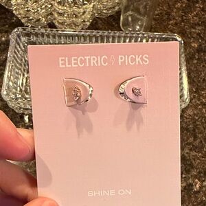 Dainty Electric Picks stud Earrings